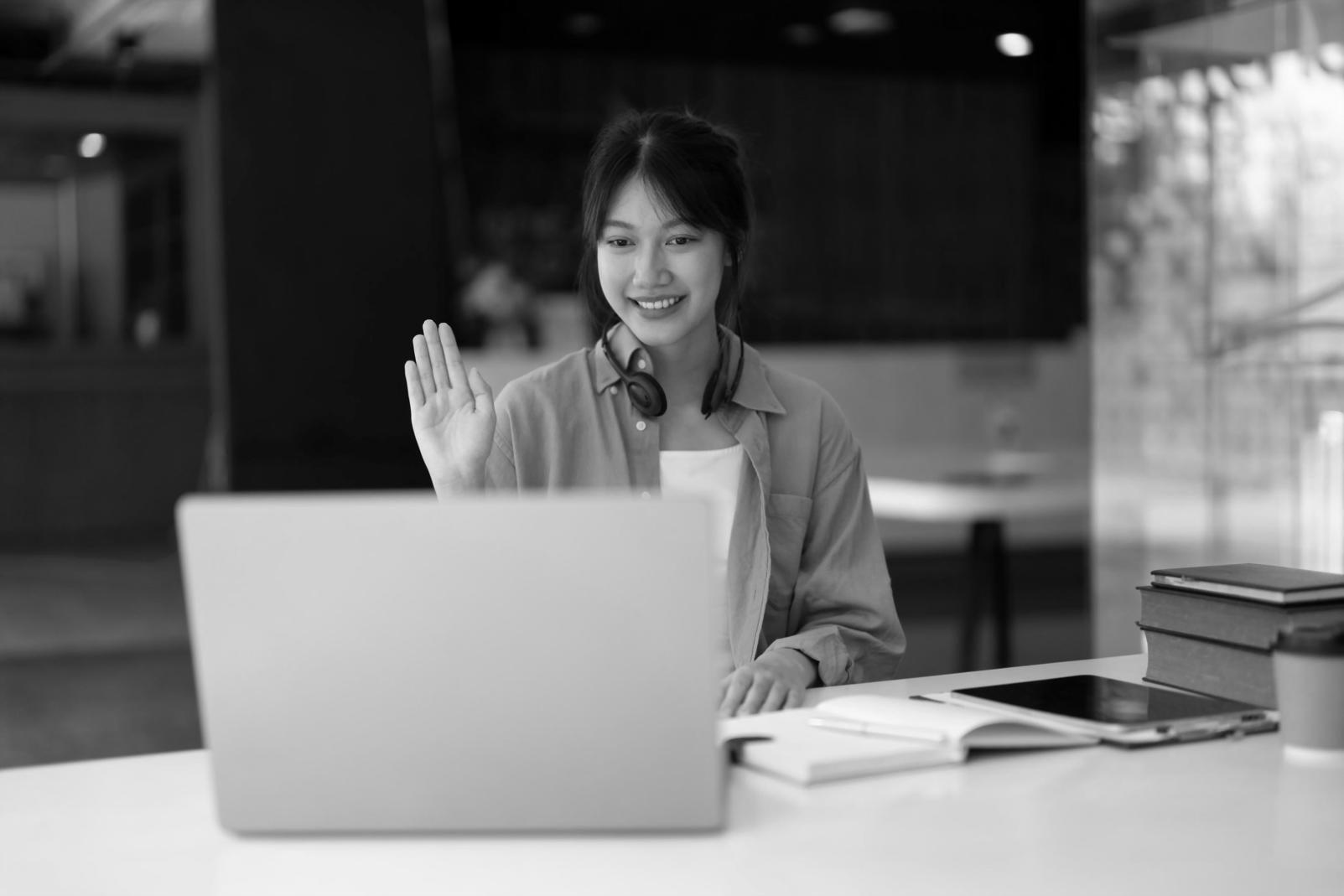 Sesión de trabajo colaborativo en planificación financiera